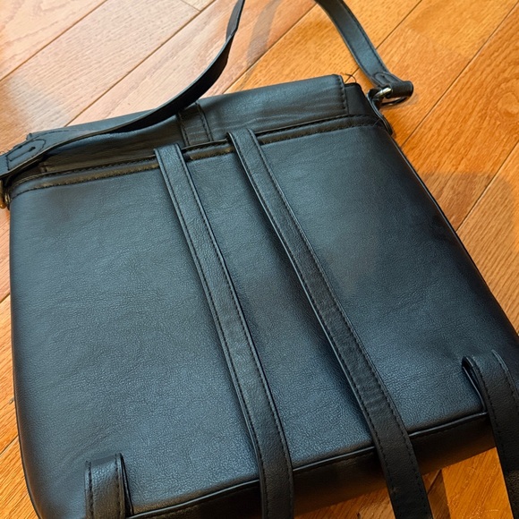 Universal Thread Backpack - Picture 7 of 8